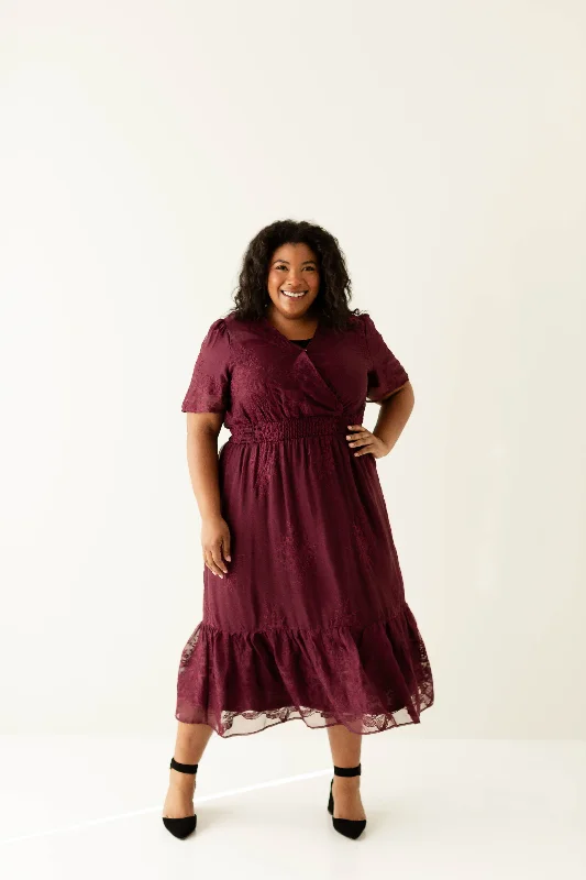 Plus 'Daphne' Embroidered Chiffon Midi Dress in Plum