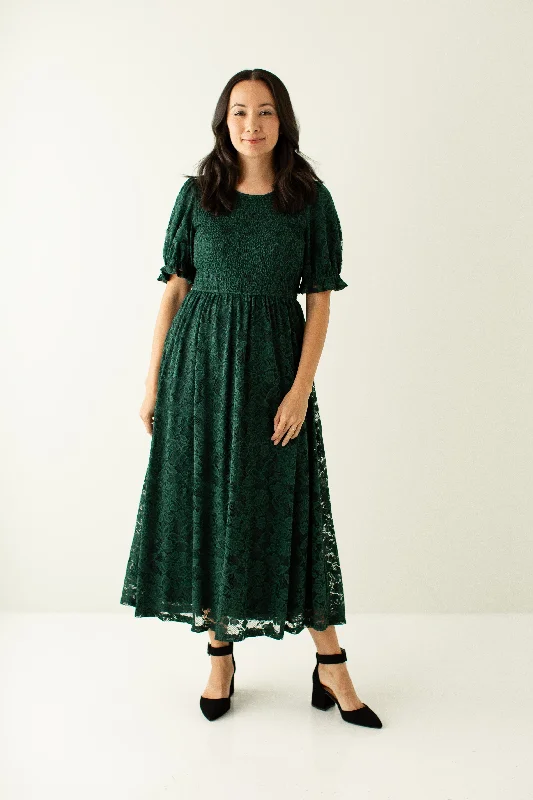 'Vivian' Smocked Bodice Lace Midi Dress in Forest Green